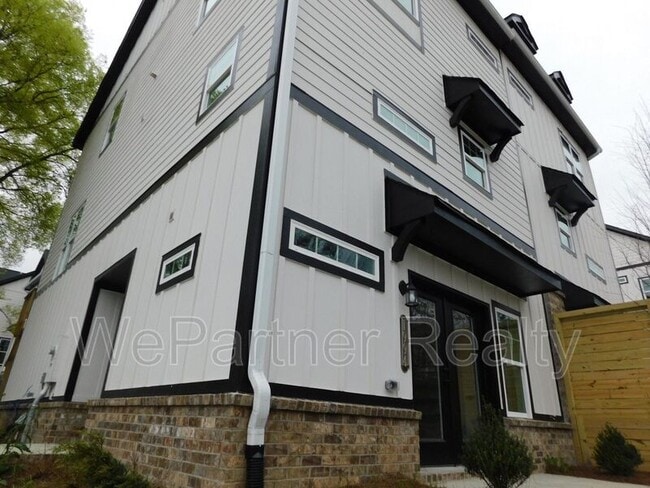 1994 Main St NW in Atlanta, GA - Building Photo - Building Photo