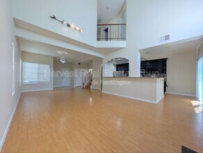 5621 Civic Terrace Ave in Newark, CA - Building Photo - Building Photo