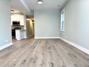 1709 N Maplewood Ave in Chicago, IL - Building Photo - Building Photo