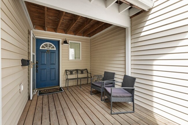 8945 N Calvert Ave in Portland, OR - Building Photo - Building Photo