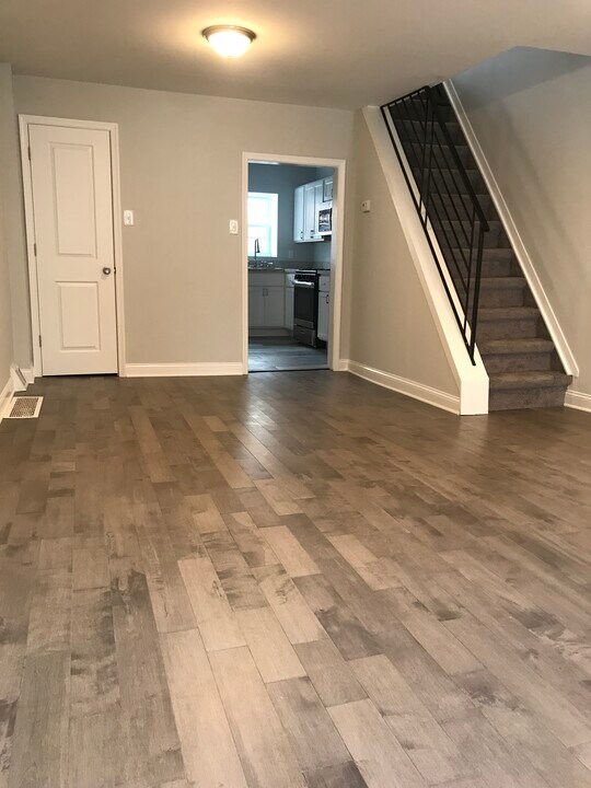 2321 S Beulah St in Philadelphia, PA - Building Photo