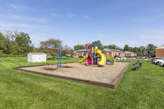 Rock Springs Apartments in Morrisville, PA - Building Photo - Building Photo