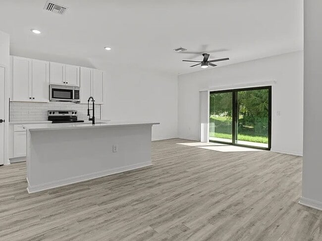 property at 1141 Edgerton Ave