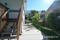 8672 Tracy Dr in Sandy, UT - Foto de edificio - Building Photo