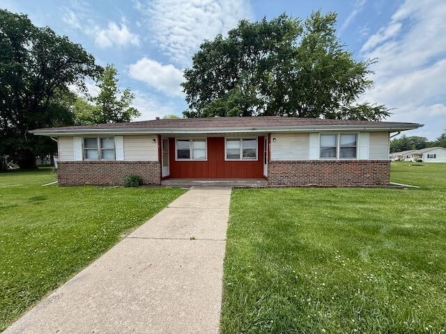 property at 413 N Murphy Rd