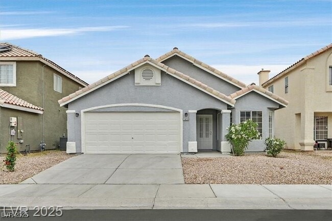 5820 Royal Castle Ln