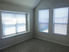 6141 Sutton Fields Trail in Aubrey, TX - Building Photo - Building Photo