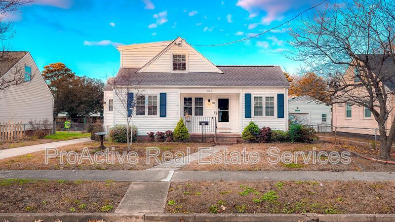 530 Sterling St in Norfolk, VA - Building Photo