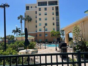 2090 Matecumbe Key Rd in Punta Gorda, FL - Building Photo - Building Photo