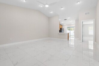 12 Lloret Pl in Palm Coast, FL - Building Photo - Building Photo