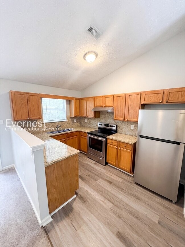 3908 Old Ivy Ct in Ellenwood, GA - Building Photo - Building Photo