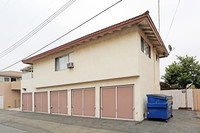 13271 Fletcher St in Garden Grove, CA - Foto de edificio - Building Photo