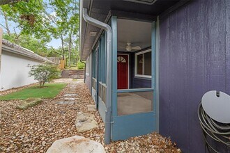 1715 Whitney Way in Austin, TX - Building Photo - Building Photo