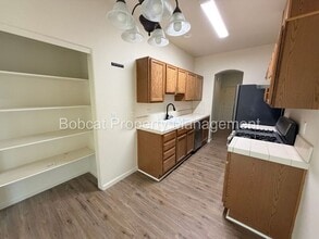 1272 Woodside Dr in Gardnerville, NV - Building Photo - Building Photo