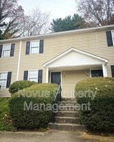 761 South St in Carrollton, GA - Building Photo