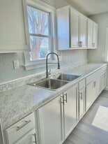 1713 Maple St, Unit #2 in South Milwaukee, WI - Building Photo