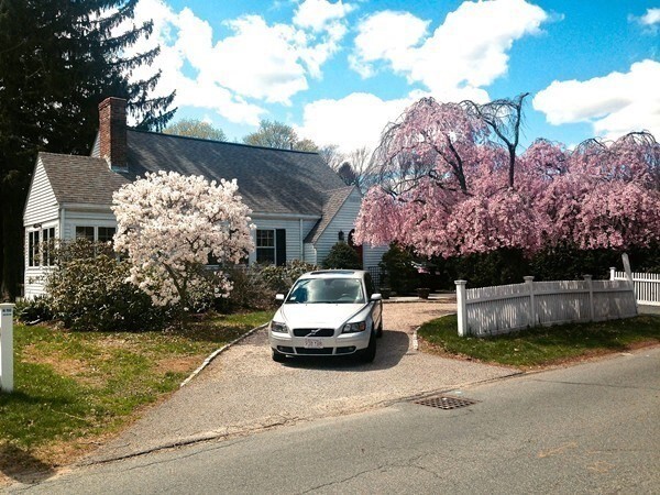 32 Clifford St in Wellesley, MA - Foto de edificio