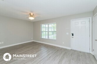 2304 Leonard Dr in Seffner, FL - Foto de edificio - Building Photo