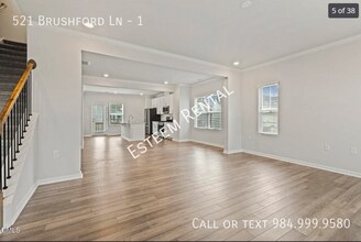 521 Brushford Ln in Wake Forest, NC - Building Photo - Building Photo