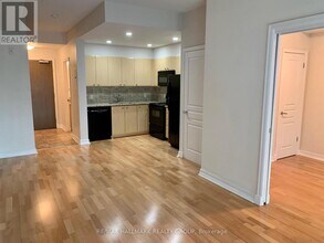 200-200 Besserer St in Ottawa, ON - Building Photo - Building Photo