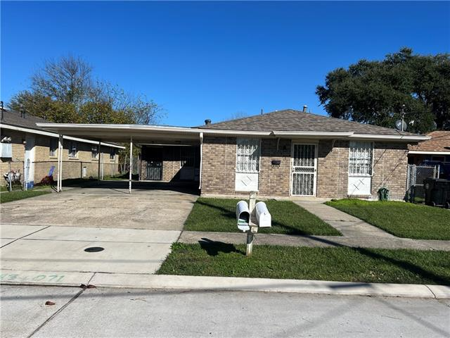 7739 Haney Dr in New Orleans, LA - Building Photo