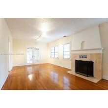 1109 Ferdinand St in Coral Gables, FL - Building Photo - Building Photo