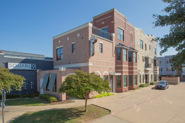 Square9 Apartment Homes in Denton, TX - Building Photo - Building Photo