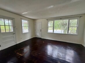 1523 E Pinetree Blvd in Thomasville, GA - Building Photo - Building Photo