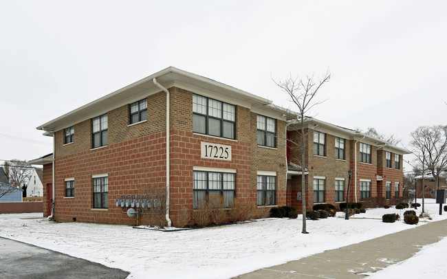 Raupp Street Apartments