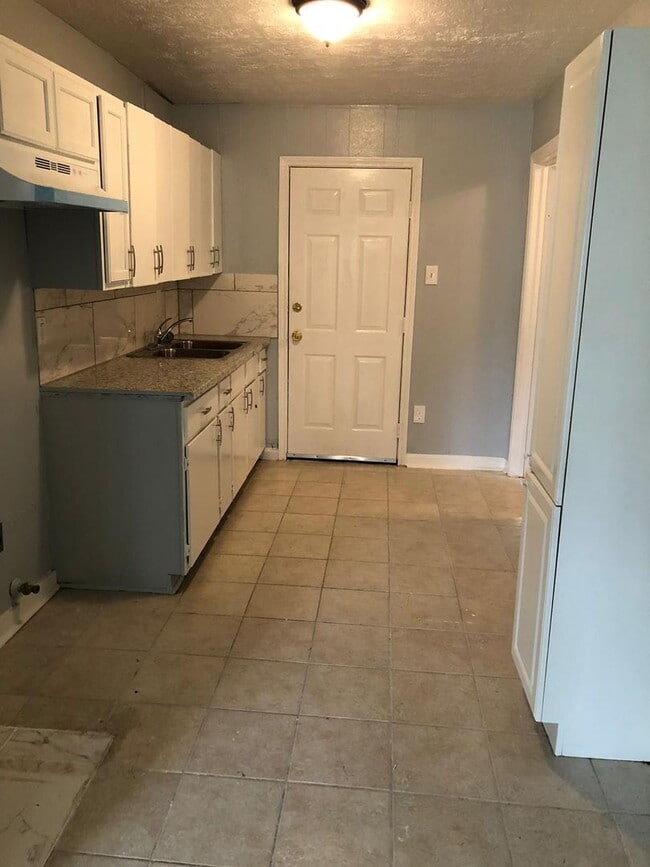 property at 4906 Larkspur St