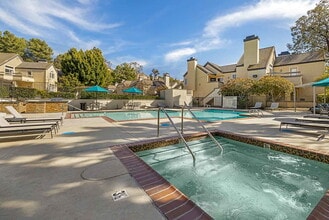 Carmel Summit in San Diego, CA - Building Photo - Building Photo