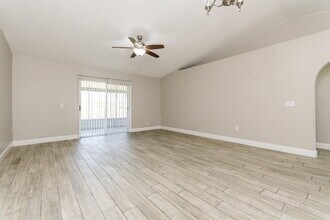 16213 Wilkinson Dr in Clermont, FL - Building Photo - Building Photo