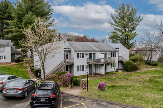 Townhouse Three Condominiums in Vernon Rockville, CT - Building Photo - Building Photo