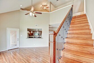 4144 Greystone Way in Sugar Land, TX - Building Photo - Building Photo