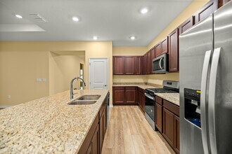 6137 SW 70th Ave in Ocala, FL - Building Photo - Building Photo