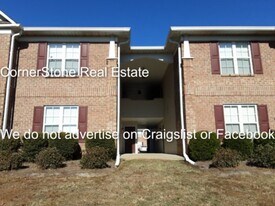 1710 Renwick Dr in Fayetteville, NC - Building Photo