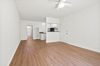 1432 16th St in Santa Monica, CA - Building Photo - Building Photo