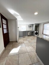 47 Warwick St in Middletown, CT - Building Photo - Building Photo