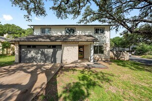 3713 Harpers Ferry Ln in Austin, TX - Building Photo