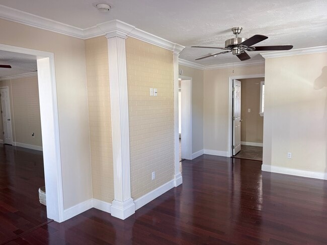 16356 SE 87th Ave in Summerfield, FL - Building Photo - Building Photo