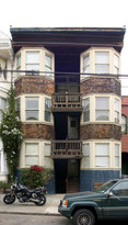 411 Fair Oaks St Apartments