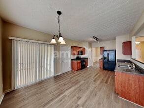 110 Plumeria St in Canton, GA - Building Photo - Building Photo