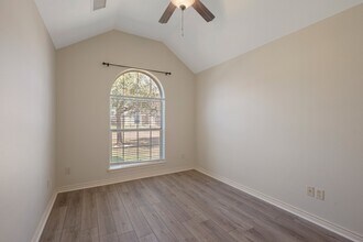 914 Turtle Dove Trail in College Station, TX - Building Photo - Building Photo