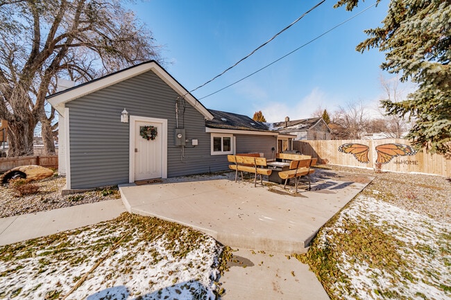 property at 454 Iona St