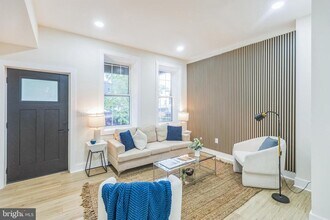 1129 8th St NE in Washington, DC - Building Photo - Building Photo