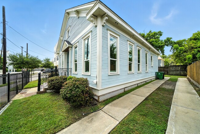 1616 Alamo St in Houston, TX - Building Photo - Building Photo