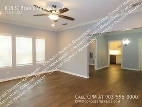818 S Bois D Arc Ave in Tyler, TX - Building Photo - Building Photo