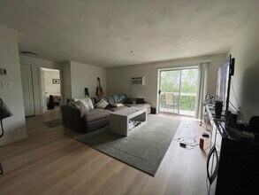 270 Quarry in Quincy, MA - Building Photo - Building Photo