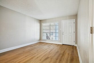 Bellecour Crossings in Baton Rouge, LA - Foto de edificio - Building Photo