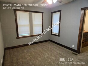 1201 SW Garfield Ave in Topeka, KS - Building Photo - Building Photo